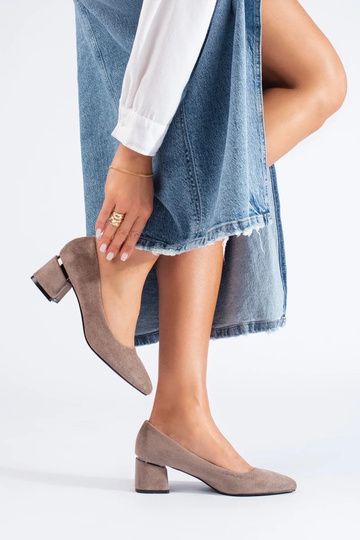 of suede High heels on a... 2