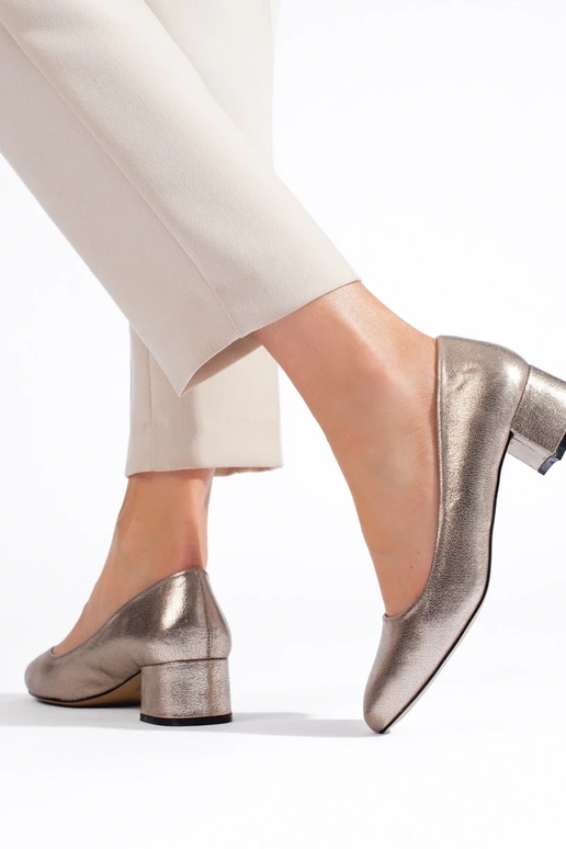 High-heeled shoes  dark