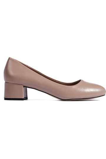 High-heeled shoes  dark