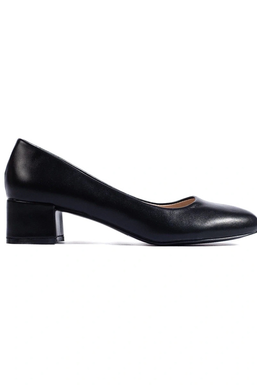 High-heeled shoes  black