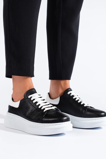 black  sneakers  T.Sokolski 2