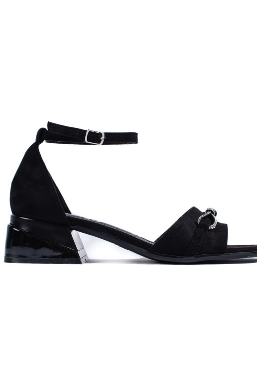 black of suede sandals na nikim obcasie black of suede sandals na nikim obcasie