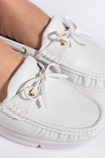 white color Women's moccasins 2