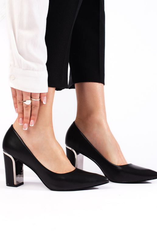 High-heeled shoes on the heel black