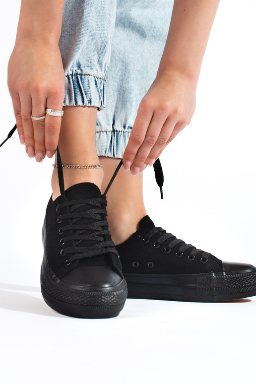 Black classic model women's sneakers... Black classic model women's sneakers...