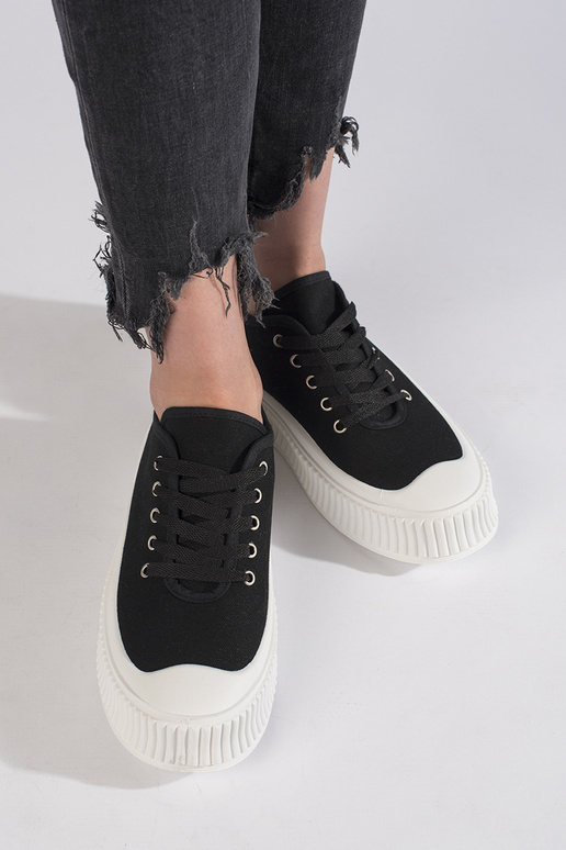 Inith laces INomens boots Inith...