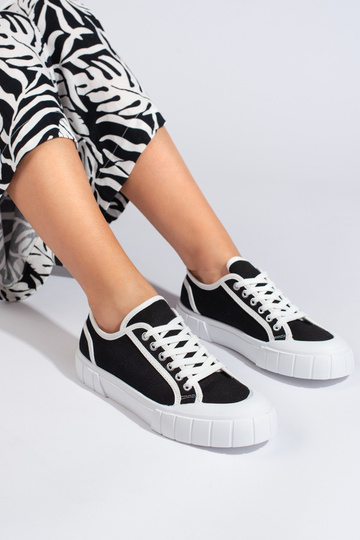 Women's boots  black 2