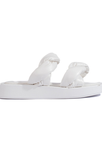 White color slippers