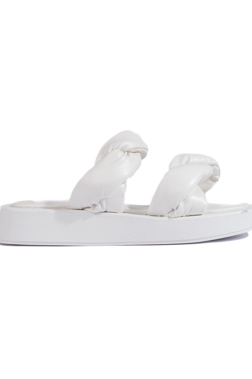 White color slippers White color slippers
