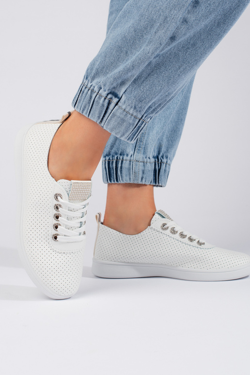 Ażurowe białe trampki damskie Ażurowe białe trampki damskie