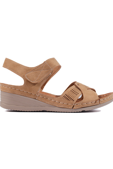Comfortable women's sandals...