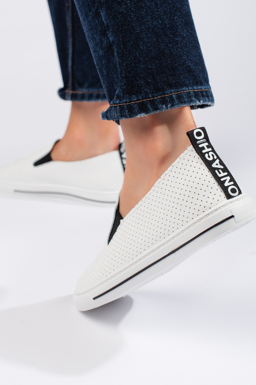 with elements of openwork Women's...