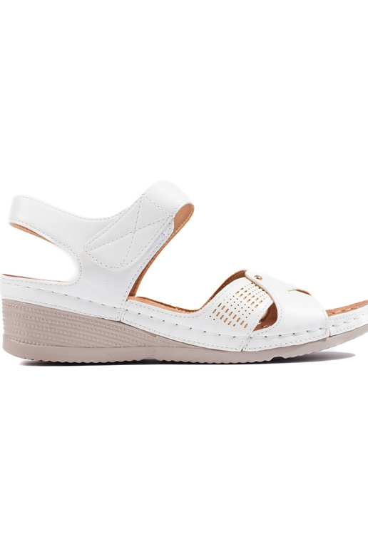 Comfortable women's sandals with a...