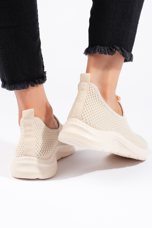 Beżowe tekstylne buty sportowe