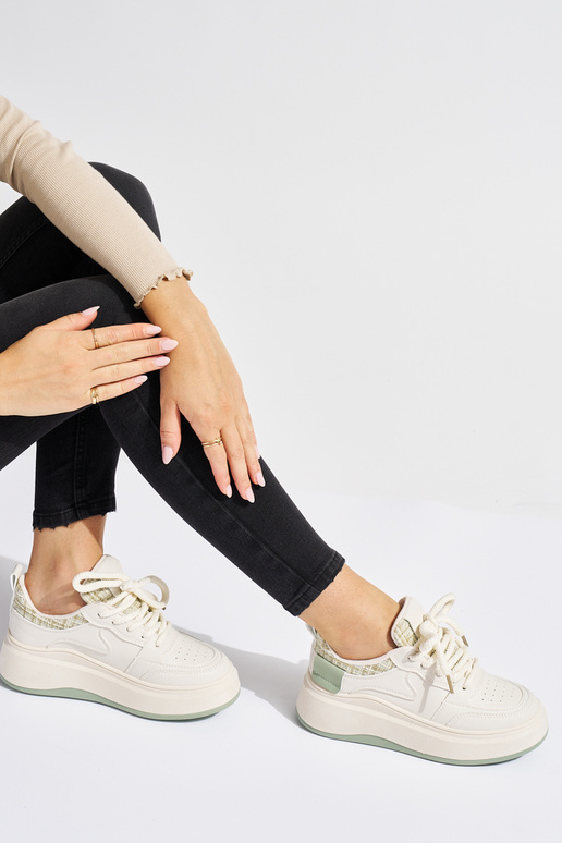 Damskie czarne sneakersy na grubej... Damskie czarne sneakersy na grubej...