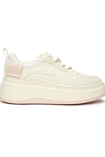 INomens creamy Sneakers on...