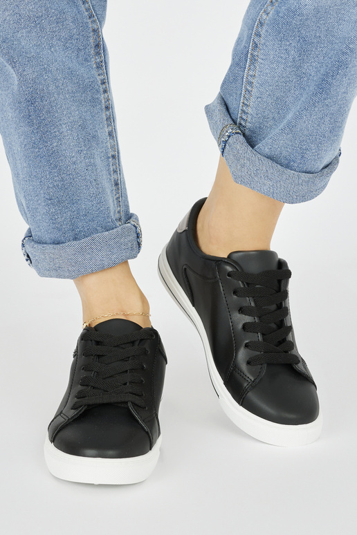 Klasyczne damskie buty sportowe czarne