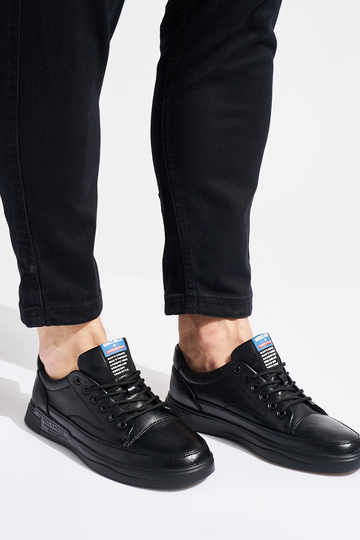 black mens sports shoes tied 2