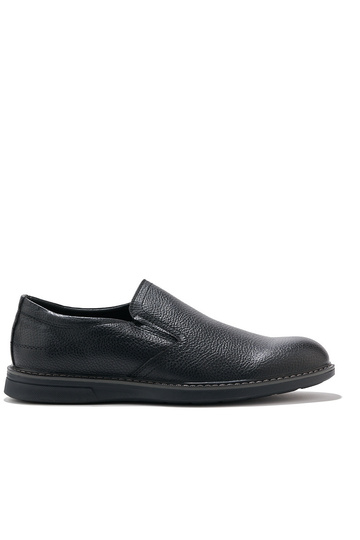 black shoes mens