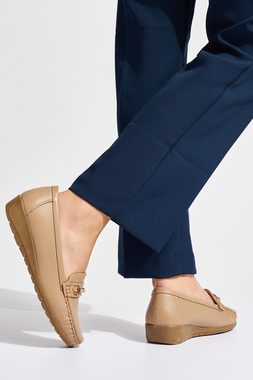 beige INomens moccasins ze zdobieniem