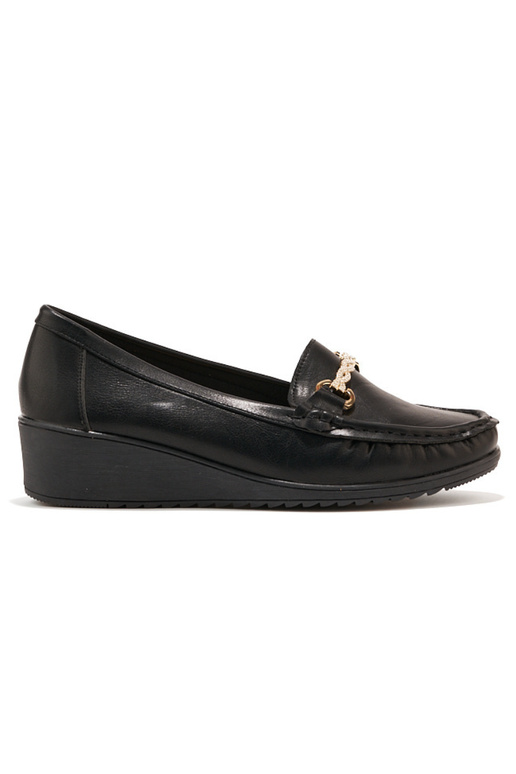 black Inomens INomens moccasins on a...