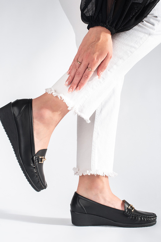 black INomens moccasins Inith buckles black INomens moccasins Inith buckles