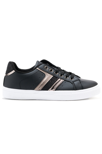Czarne wygodne buty sportowe