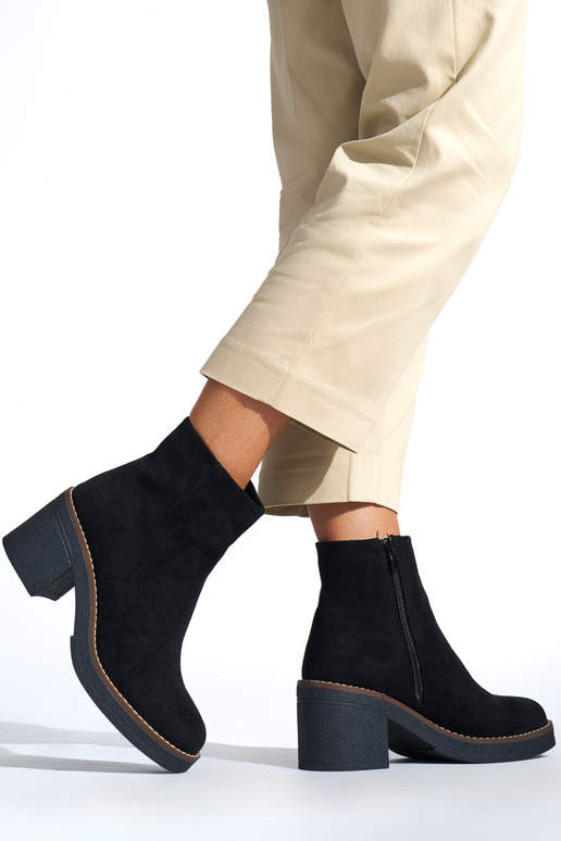 black Inomens boots on the heel black Inomens boots on the heel