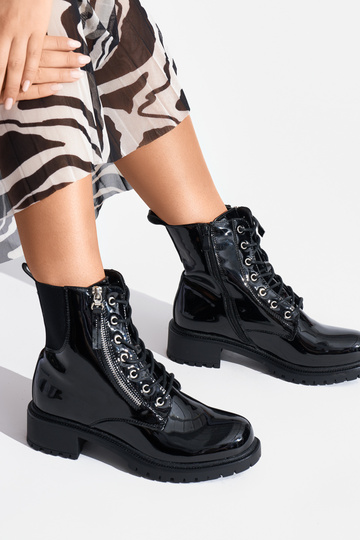 black lacquered Inomens boots 2