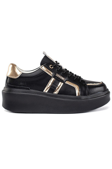 Skórzane czarne sneakersy...