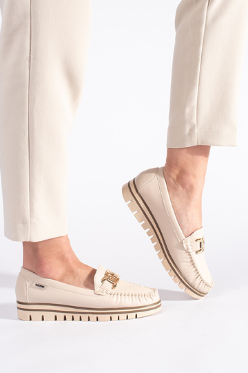beige INomens moccasins... 2