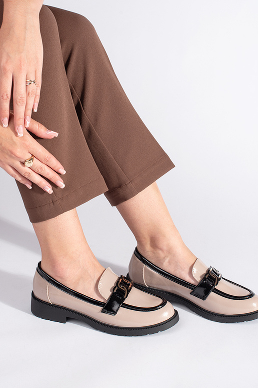 beige lacquered INomens moccasins... beige lacquered INomens moccasins...