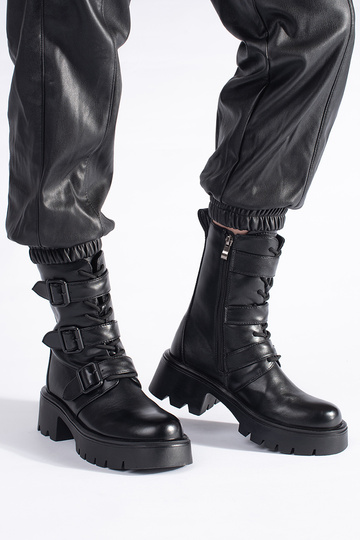 High black Inomens boots... 2