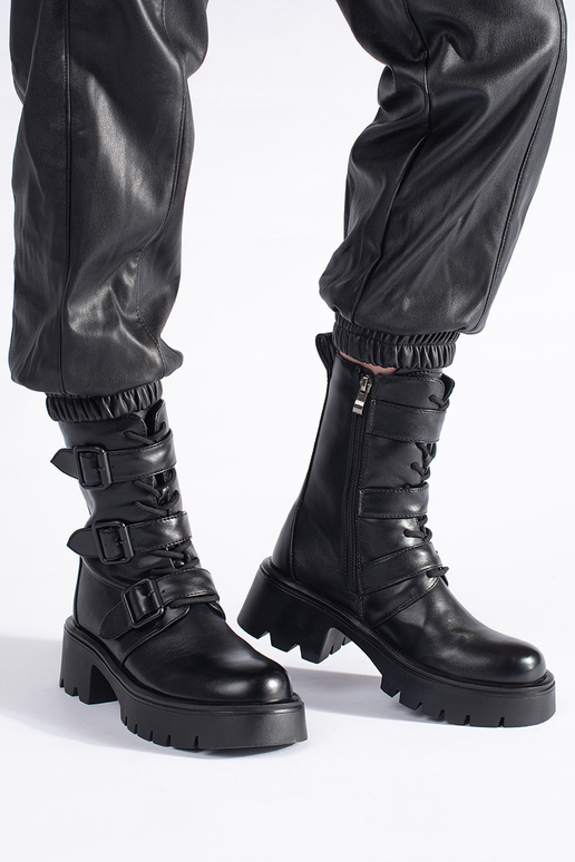 High black Inomens boots Inith buckles