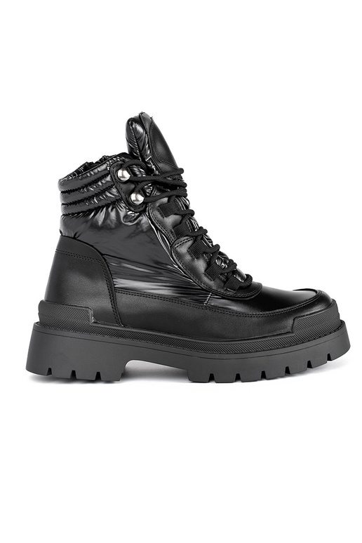 black boots on a thick sole Sergio Leone