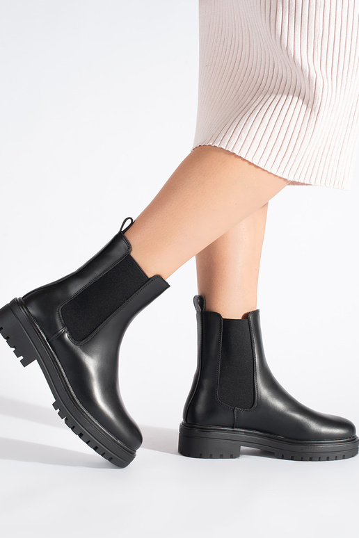 black Inomens boots Chelsea boots...