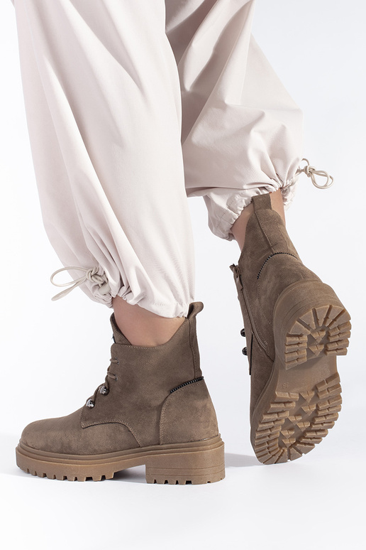 beige boots Sergio Leone