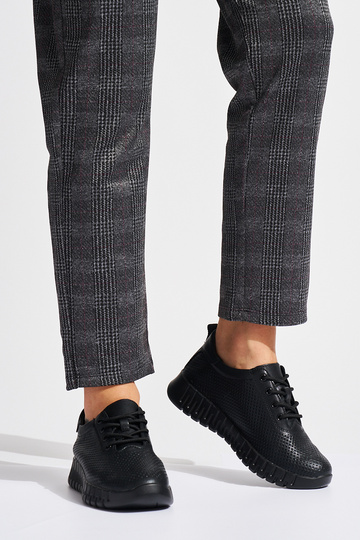 Ażurowe skórzane półbuty... 2