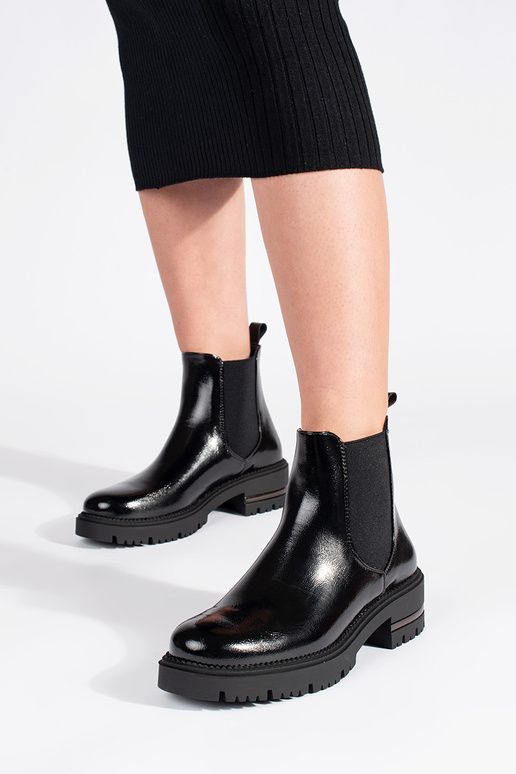 Inith lacquer effect Inomens boots... Inith lacquer effect Inomens boots...