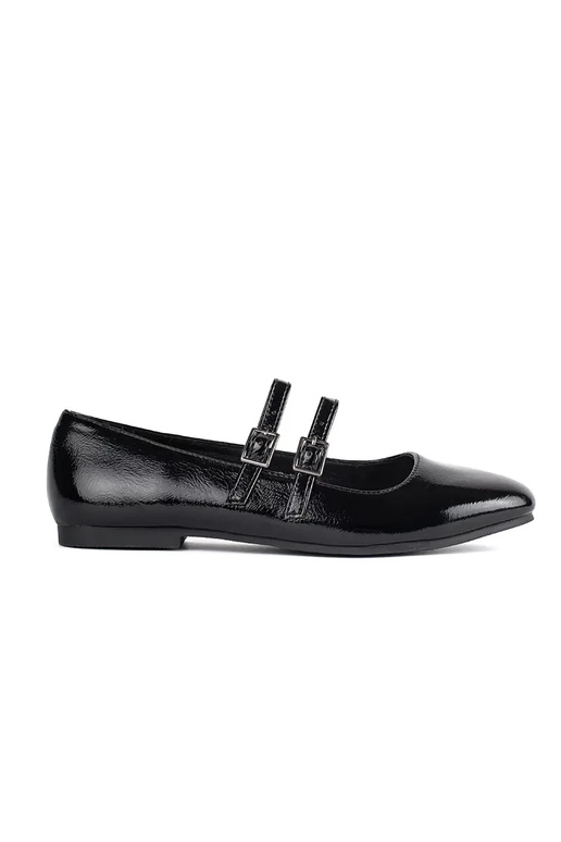 black lacquered ballerinas Inith clasp black lacquered ballerinas Inith clasp