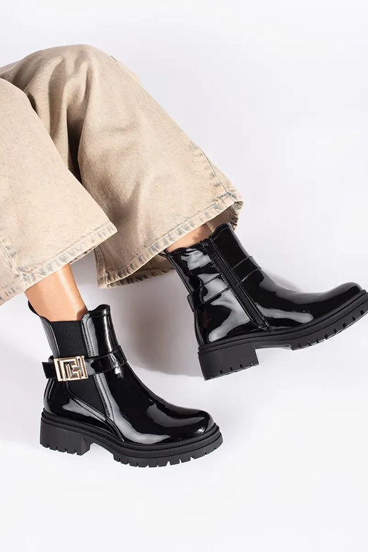 Inith lacquer effect black INomens boots