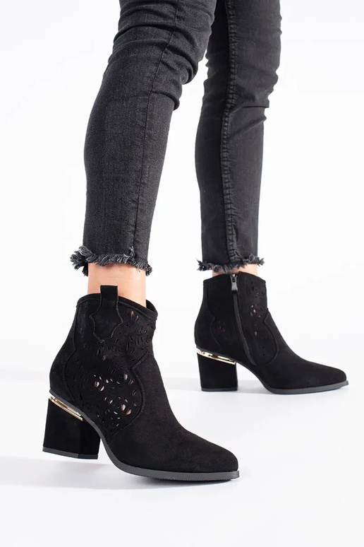 Czarne ażurowe kowbojki damskie