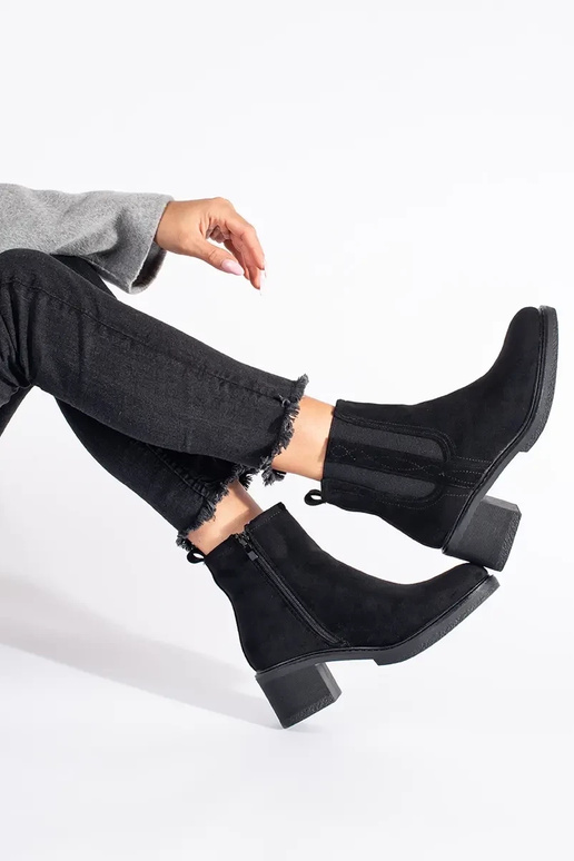 black of suede boots Chelsea boots on... black of suede boots Chelsea boots on...