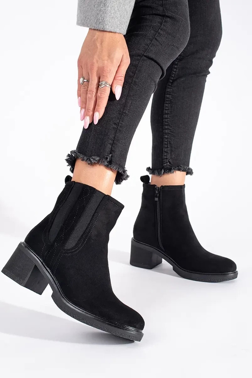 black of suede boots Chelsea boots on... black of suede boots Chelsea boots on...