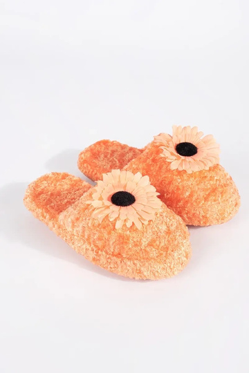 Children's slippers in... 2