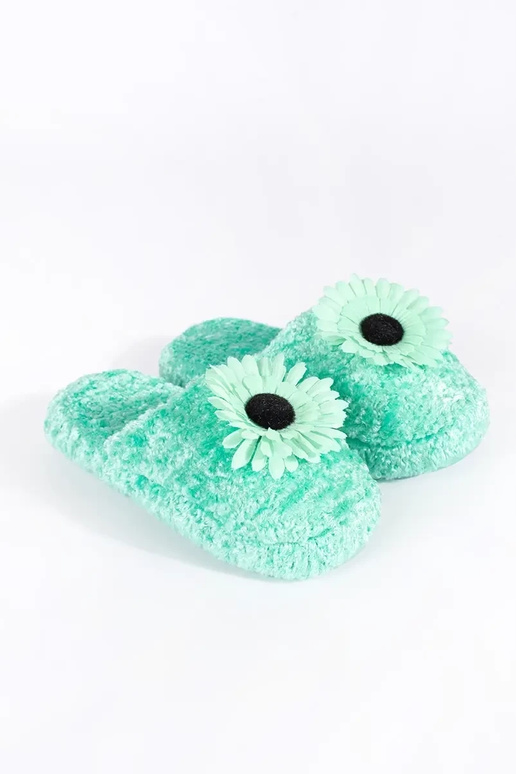 Kids slippers in green with...