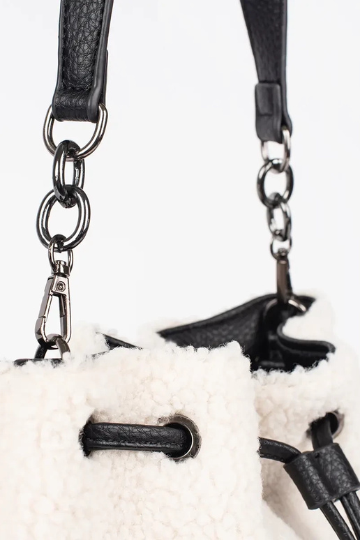 Black elegant handbag with fur