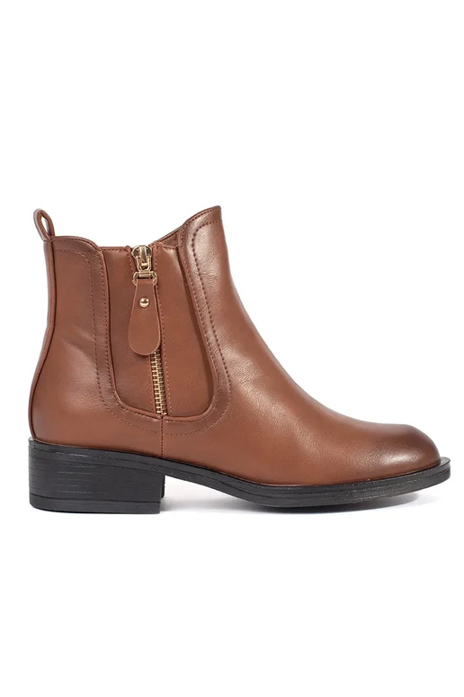 Women's brown shoes