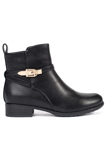 Women's low-heeled boots in...