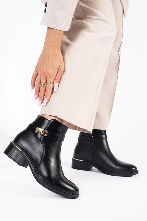 Czarne botki damskie ze złotymi...